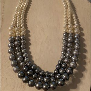 Pearls necklace